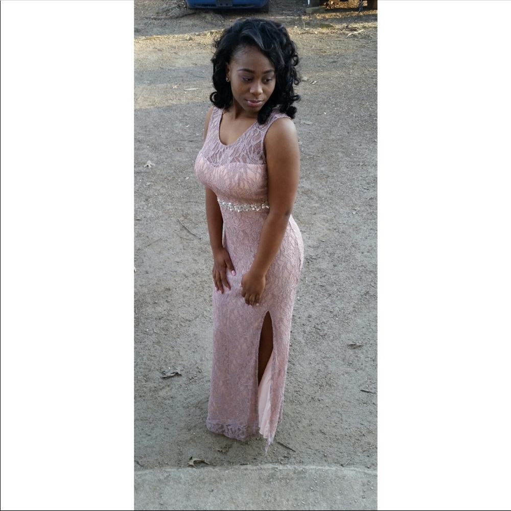 Light Pink Ball Gown Or Prom Dress